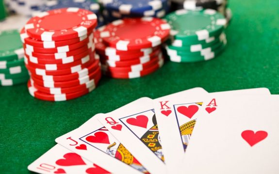 Texas-Hold'em-spel-med-Cardano-kryptovaluta